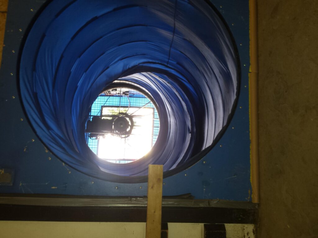 Interior view of G54 blower door snorkel.