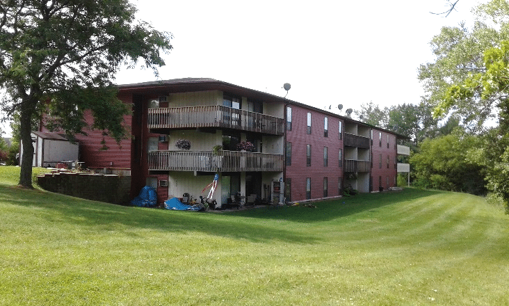 Golfview Terrace Apartment Building