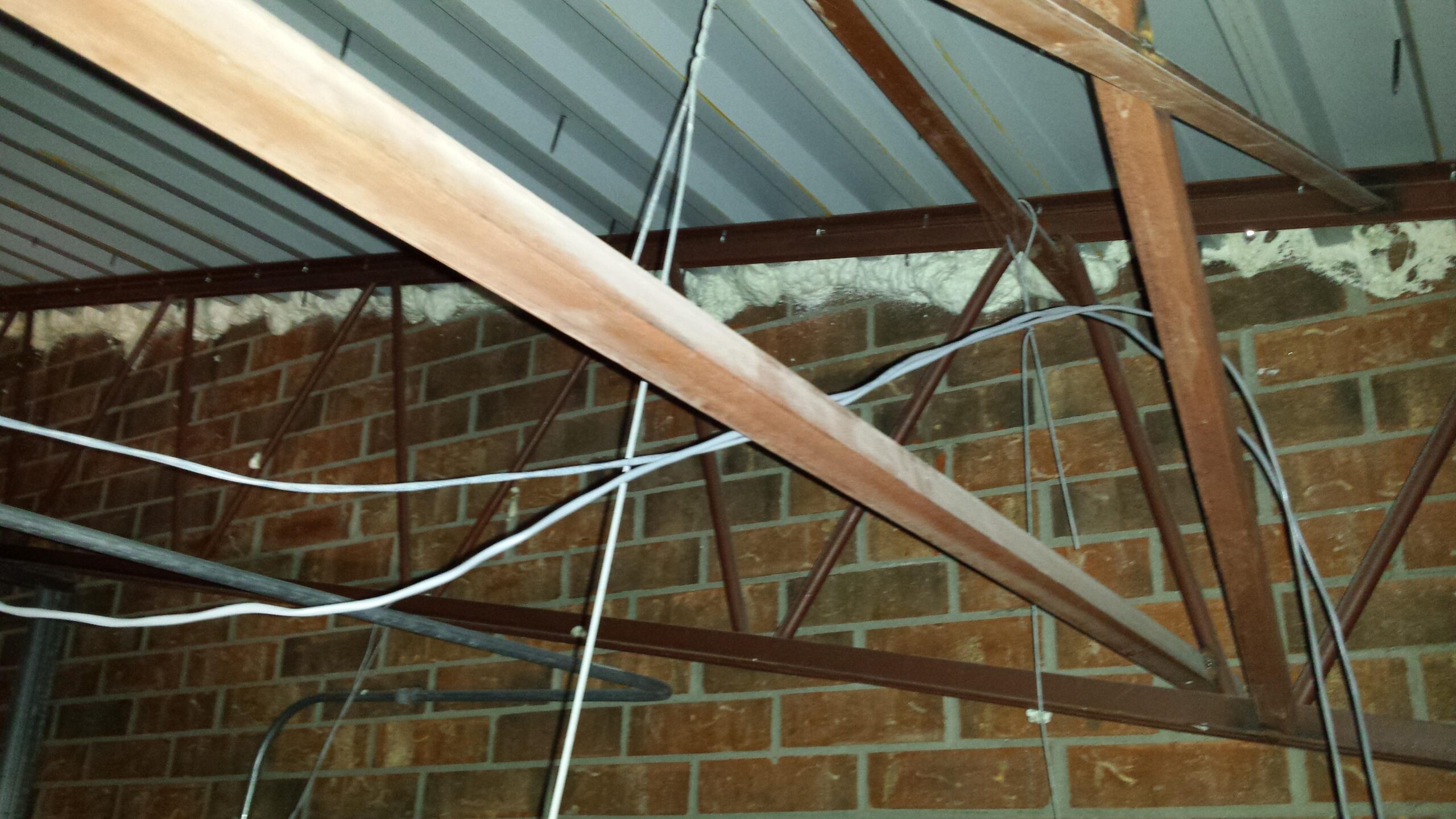 Roof To Wall Juncture Overhang Air Sealing 