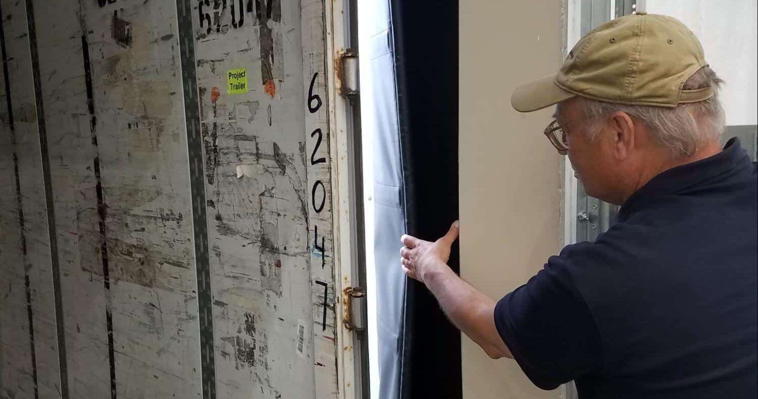 Checking air barrier of commercial building
